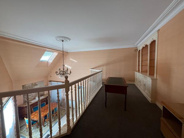 Maison familiale avec grand jardin