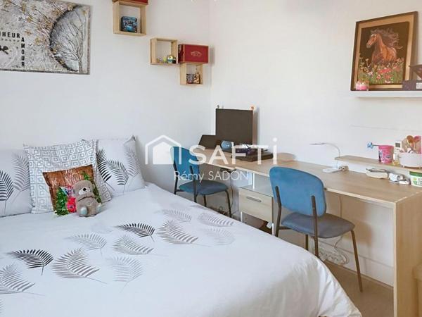 Maison Contemporaine, piscine, pas de travaux