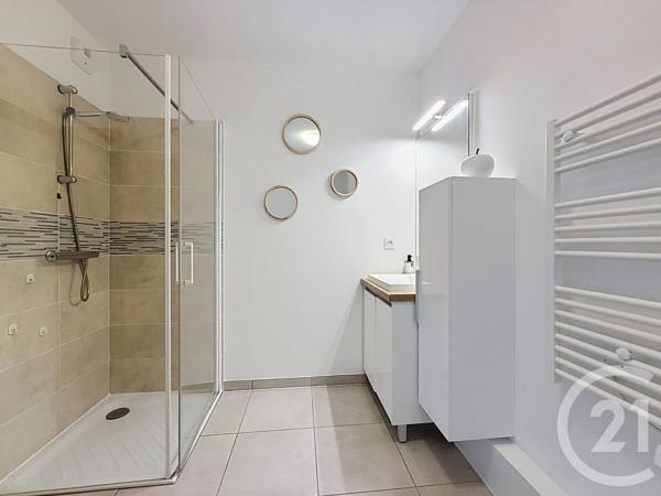 Appartement F2 à vendre  2 pièces - 40 m 2   SETE  - 34