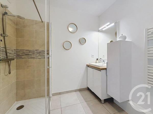 Appartement F2 à vendre  2 pièces - 40 m 2   SETE  - 34