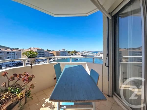 Appartement F2 à vendre  2 pièces - 40 m 2   SETE  - 34