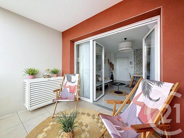 Appartement F2 à vendre  2 pièces - 40 m 2   SETE  - 34
