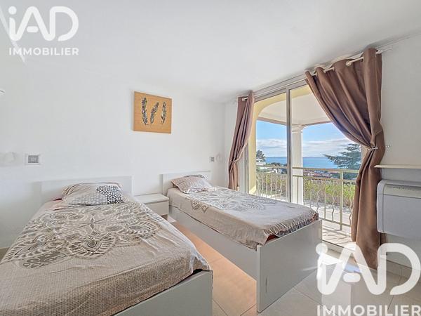 Maison à vendre 6 pièces 199 m² Roquebrune-sur-Argens