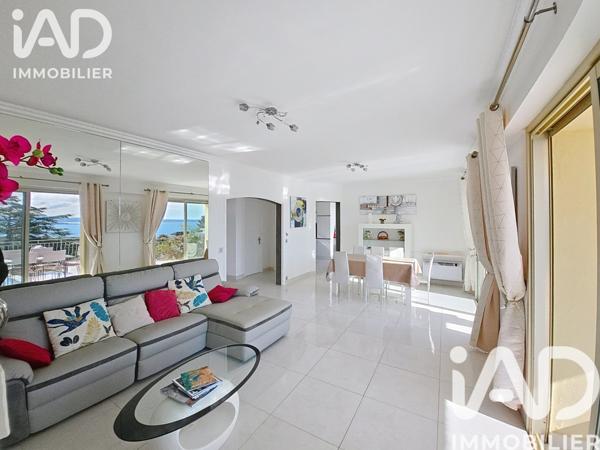 Maison à vendre 6 pièces 199 m² Roquebrune-sur-Argens