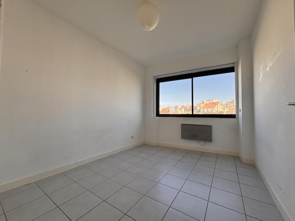 T2-Canebiere-49.88 m²