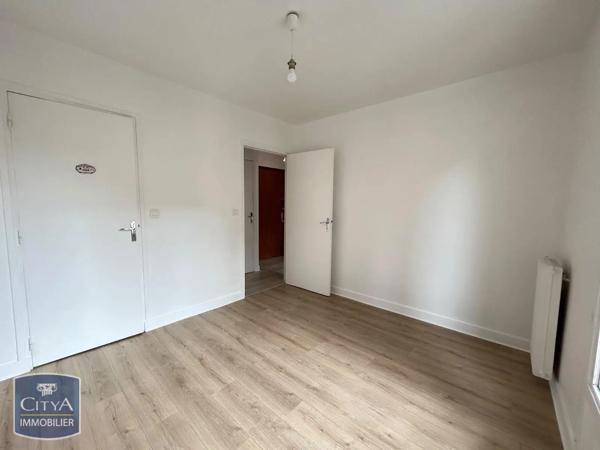 Appartement à louer 2 pièces 40.76m² Vichy (03200)