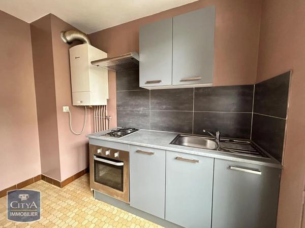 Appartement à louer 2 pièces 40.76m² Vichy (03200)