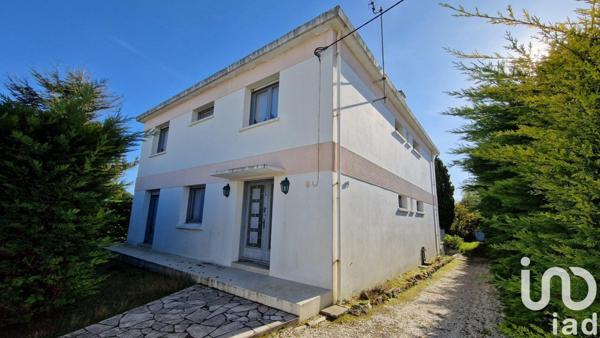 Maison 7 pièces de 208 m² à Saint-Hilaire-de-Riez (85270)