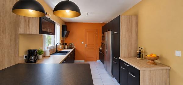 Maison familiale récente à Saint-Georges-du-Bois : 4 chambres, garage et terrain sans vis-à-vis