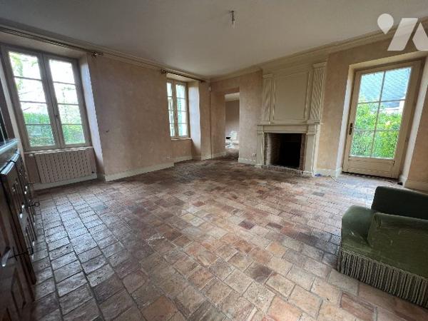 MAISON D'HABITATION A VENDRE