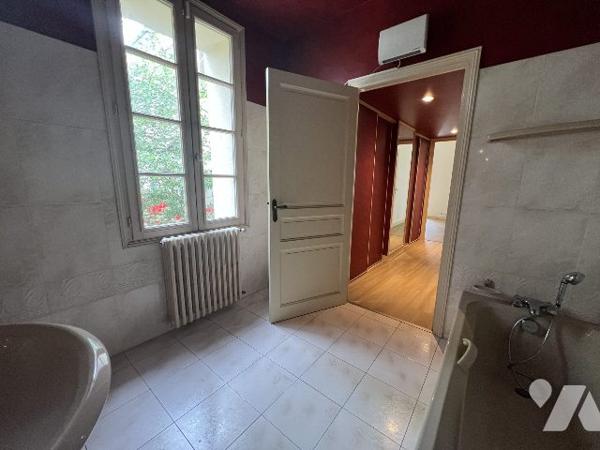 MAISON D'HABITATION A VENDRE