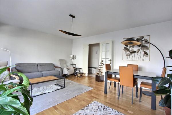 Appartement Asnieres Sur Seine - 4 pièces / balcon - 83,60 m2