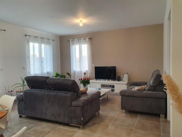 Maison individuelle à louer, 3 pièces - Chauvigny 86300
