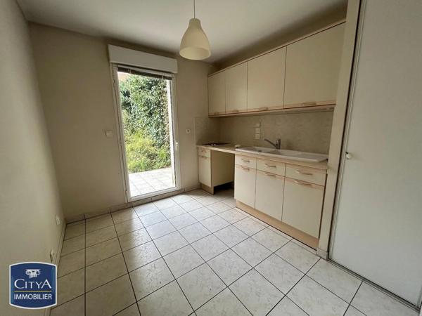 Appartement à louer 2 pièces 45.27m²