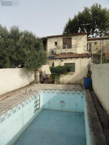 Maison de ville à vendre à Saint-Gilles dans le Gard (30800), ref : 11411/430