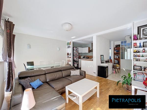 Monplaisir, immeuble Pitance, T4 de 89m2 avec balcon et parking