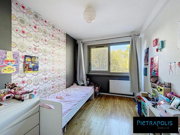Monplaisir, immeuble Pitance, T4 de 89m2 avec balcon et parking