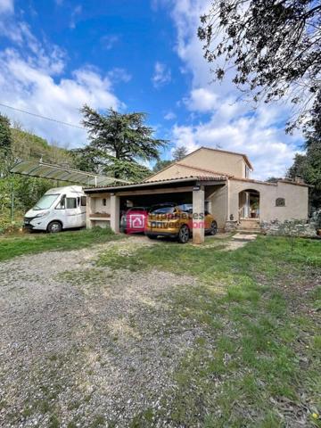 VILLA 115 m²  - TERRAIN 2 136 m² - Double salon - Carport -Fort potentiel - Saint Maximin la Sainte Baume 83470