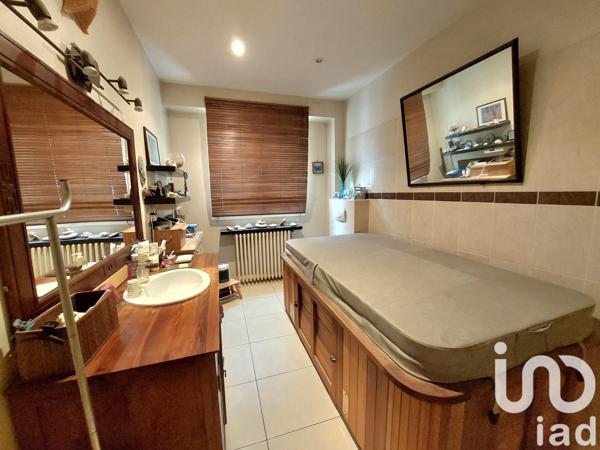 Maison à vendre 5 pièces 176 m² Port-Sainte-Foy-et-Ponchapt