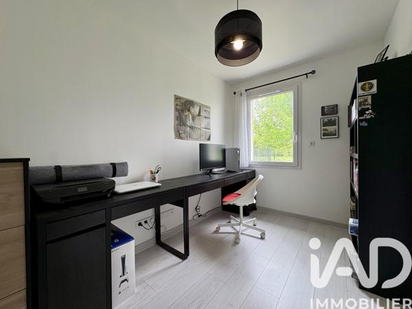 Maison à vendre 6 pièces 111 m² Saint-Pierre-d'Eyraud