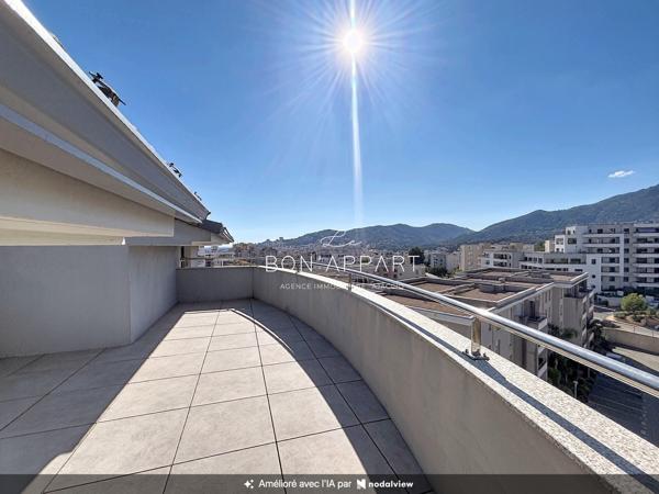 Appartement 2 pièce(s) 1 chambre(s) 61.56 m²