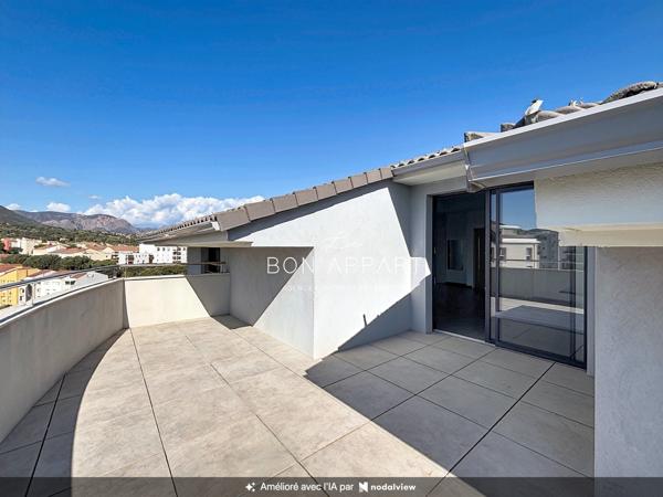 Appartement 2 pièce(s) 1 chambre(s) 61.56 m²