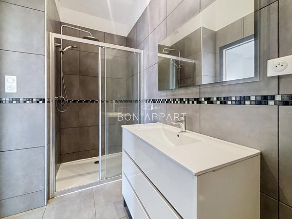 Appartement 2 pièce(s) 1 chambre(s) 61.56 m²