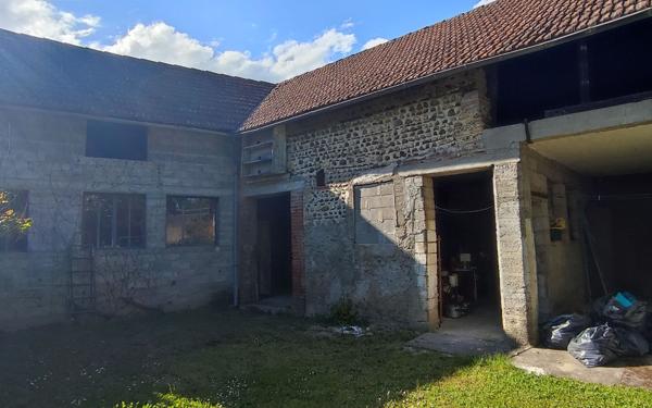 Maison à vendre    4 pièces • 156 m2 Andrest