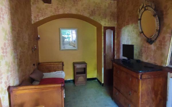 Maison à vendre    4 pièces • 156 m2 Andrest