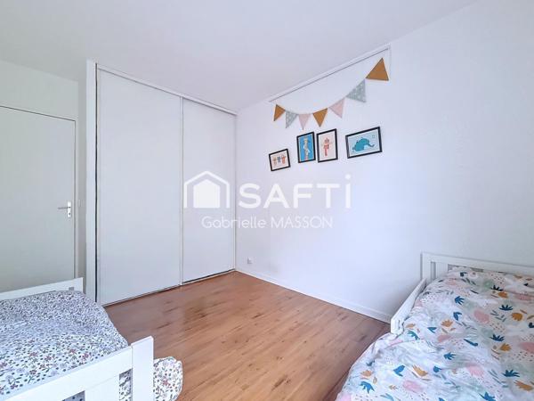 Appartement 4P avec balcon, cave et parking