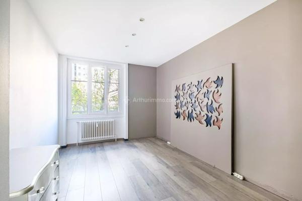 Vente Appartement 4 pièces 112 m2 à Lyon 6