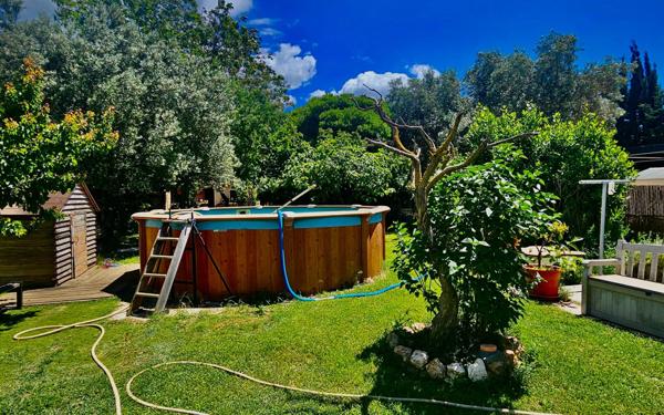 Maison à vendre    5 pièces • 150 m2 Balaruc-le-Vieux