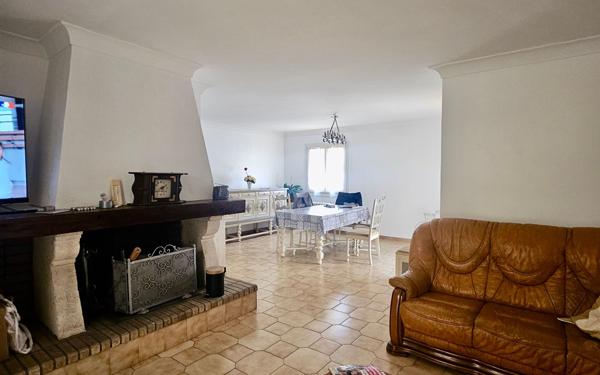 Maison à vendre    5 pièces • 150 m2 Balaruc-le-Vieux