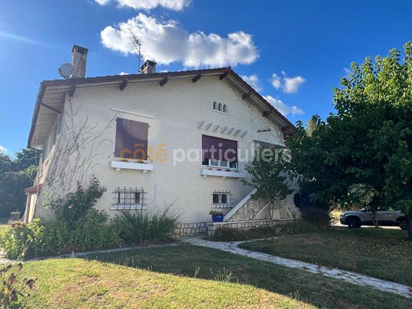 Vente
                Maison170 m² - 8 Pièces -
                    AIRE SUR L ADOUR (40800)