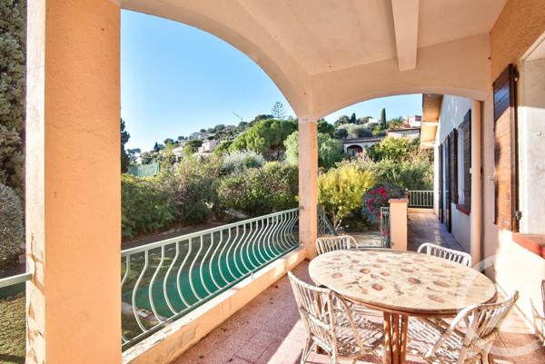 Maison à vendre  8 pièces - 159 m2 VILLEFRANCHE SUR MER - 06