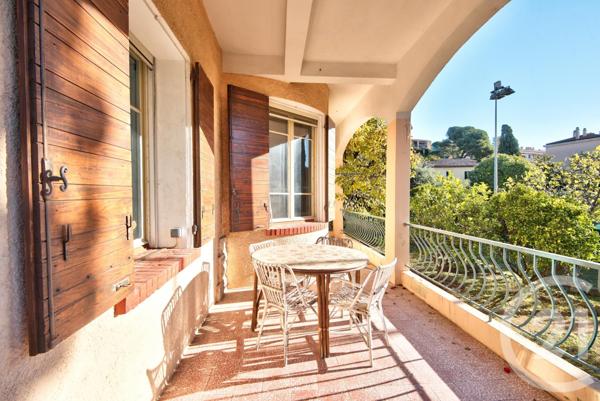 Maison à vendre  8 pièces - 159 m2 VILLEFRANCHE SUR MER - 06