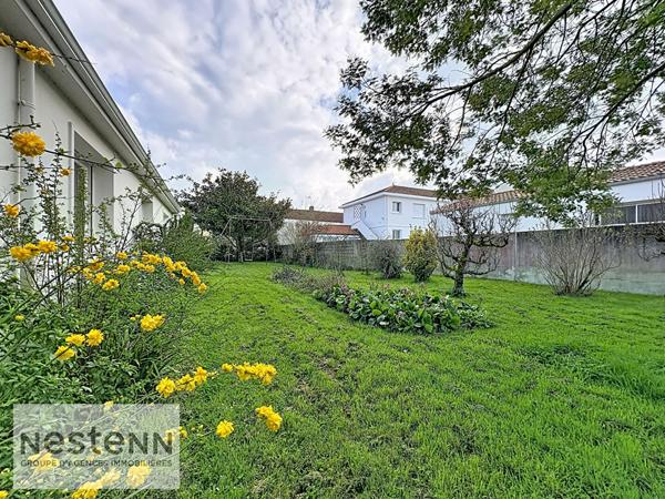 Grande maison familiale 7 chambres avec dépendances et jardin Centre de Beauvoir-sur-Mer