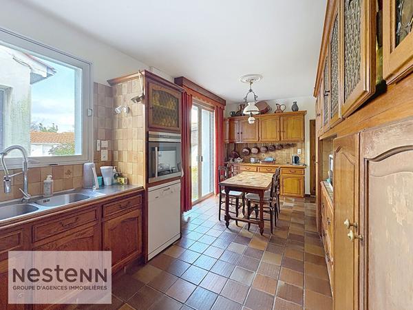 Grande maison familiale 7 chambres avec dépendances et jardin Centre de Beauvoir-sur-Mer