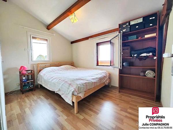 Maison d'architecte 130 m² - 5 chambres - double garage et jardin