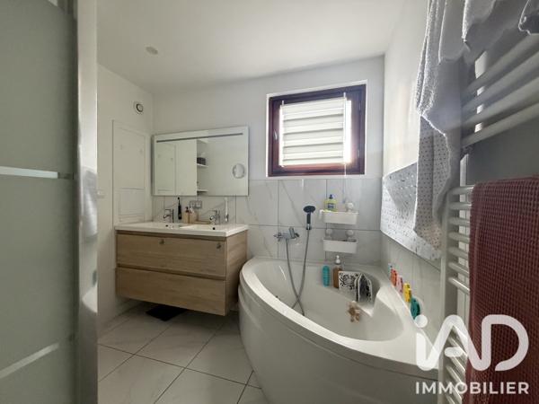 Location appartement 3 pièces 68 m² Roubaix