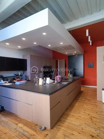 Maison de 650 m²