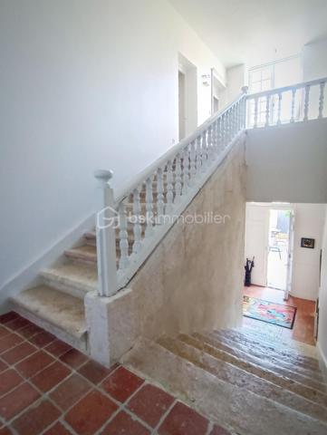 Maison de 650 m²