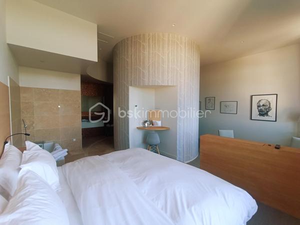 Maison de 650 m²