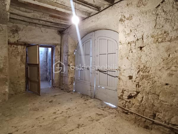 Maison de 650 m²