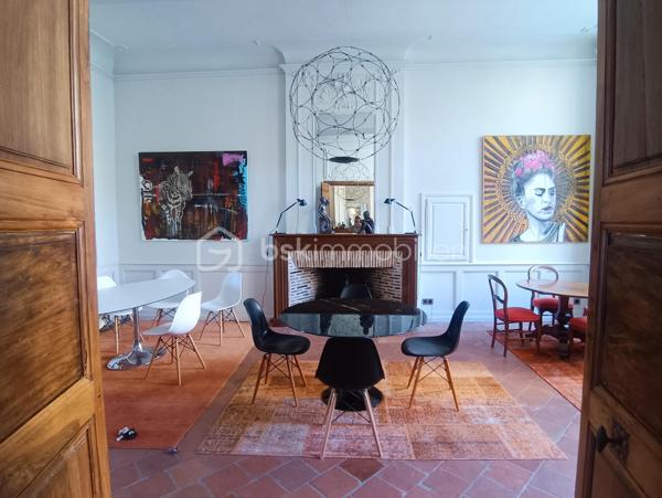 Maison de 650 m²