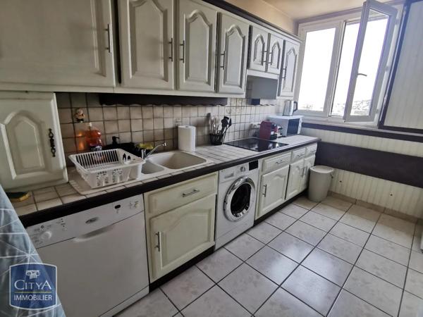 Appartement à louer 4 pièces 73.11m² Saint-Étienne (42100)