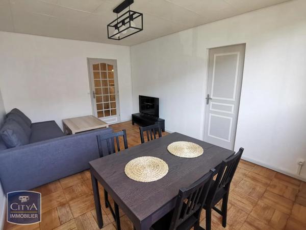 Appartement à louer 4 pièces 73.11m² Saint-Étienne (42100)