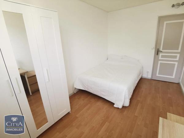 Appartement à louer 4 pièces 73.11m² Saint-Étienne (42100)