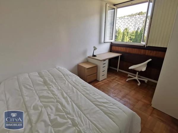 Appartement à louer 4 pièces 73.11m² Saint-Étienne (42100)