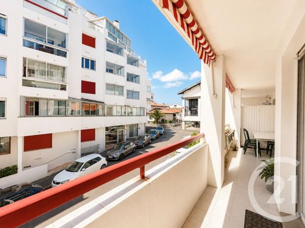 Appartement F2 à vendre  2 pièces - 34 m 2   HENDAYE  - 64